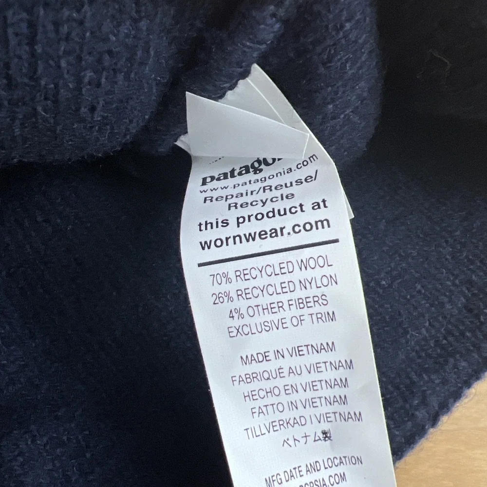 Patagonia Brodeo Beanie Hat One Size Wool Blend Navy Blue Ribbed Cuff NEW